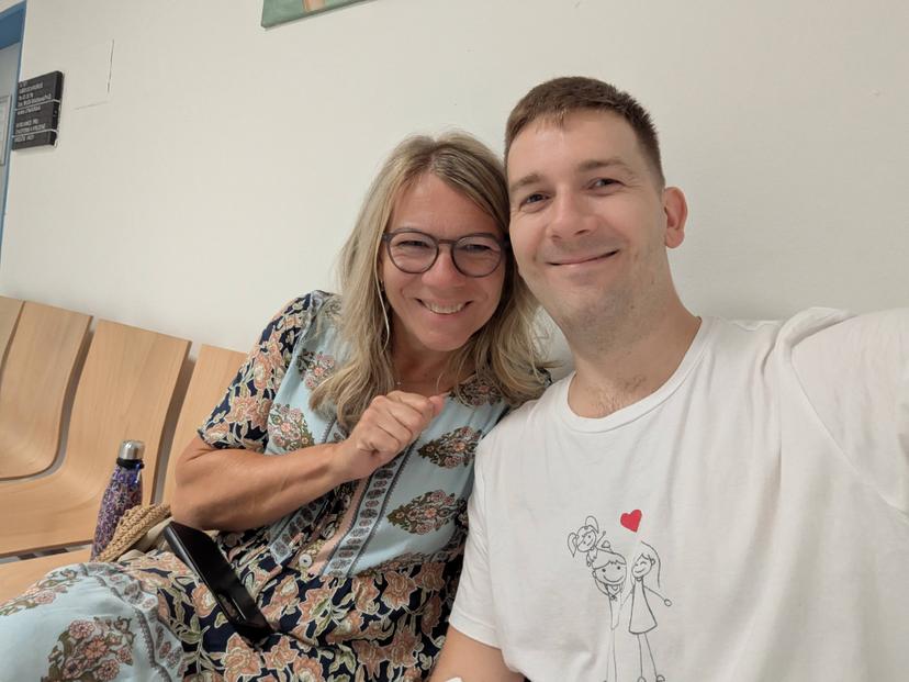 Patrik's wife visiting at the hospital